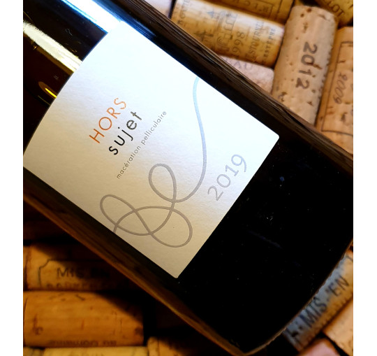 Blanc "Hors sujet" vin de France 2019